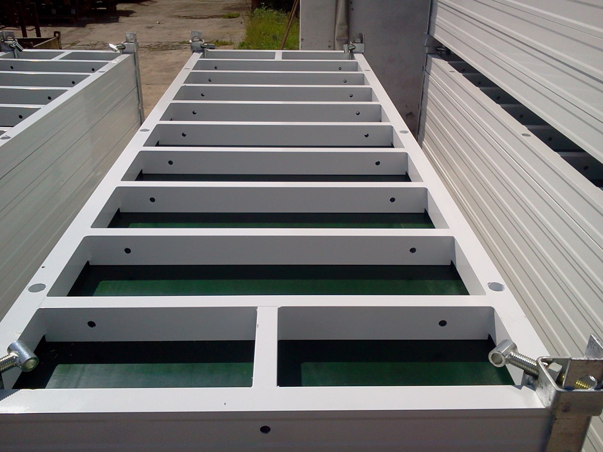 ALU 300 - Casseforme alluminio/legno