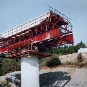 Casseforme per manufatti stradali