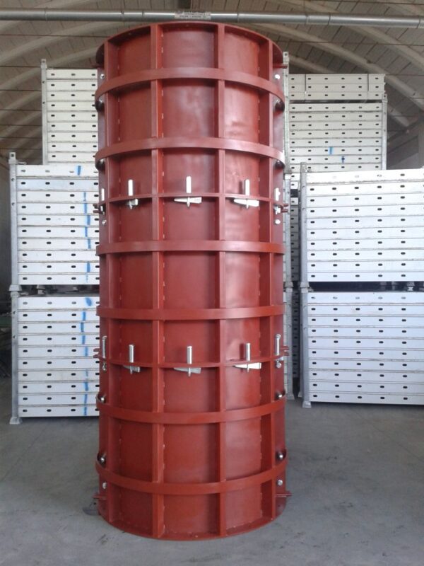 Circular metal columns - C.S.C. Srl