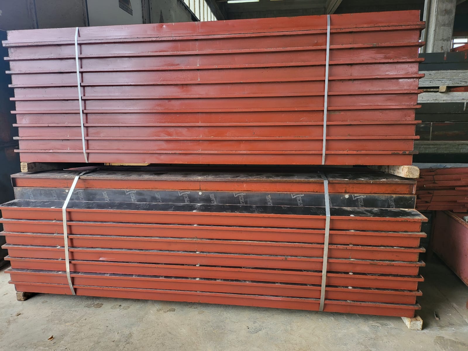 Casseforme metallo/legno Interfama